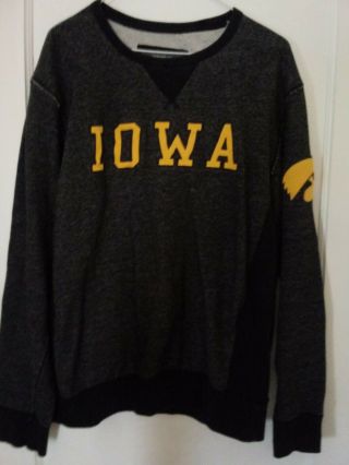 Iowa Hawkeyes 1992 Size Xl Mens Black Sweatshirt By Colosseum Athletics