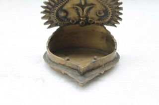 Antique Old Bronze Hindu Kamatchi Lakshmi Vilakku Deepam Diya Oil Lamp NH5116 2