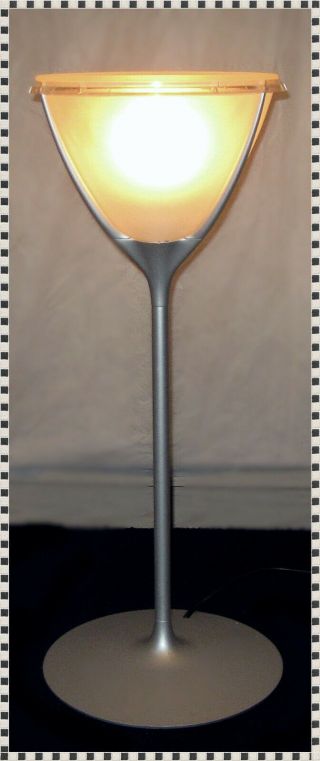 Vintage Romeo Moon T2 Table Lamp By Philippe Starck Flos (missing Shade) Italian
