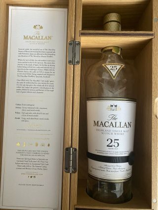 Empty Bottle Macallan 25 Years 2018