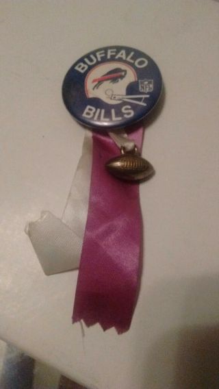 Buffalo Bills Vintage 1970 " S Nfl Football Pin Back Pin