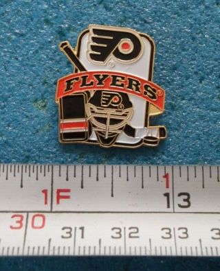 Philadelphia Flyers Nhl Hockey Goalie Equipment Goaltender Pin H163