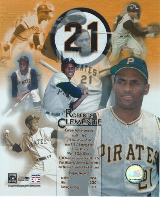 Roberto Clemente Pittsburgh Pirates 8 X 10 Photo With Ultra Pro Toploader