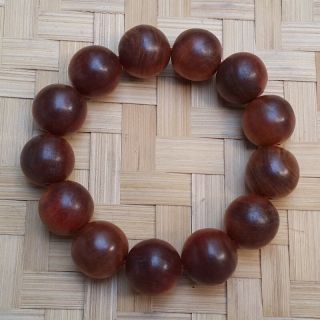 Red Agathis 18 Mm King Of Wood Bracelet 13 Beads Raja Kayu A1