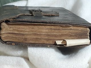 ANTIQUE 1850 TESTAMENT American Bible Society LEATHER BOUND Pocket BIBLE 3