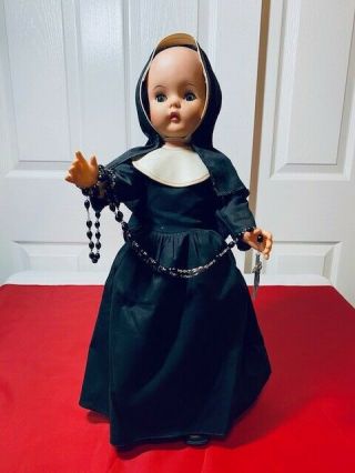 Vintage 20 " Catholic Nun Doll W/ Black Habit Poseable Plastic W/sleepy Eyes