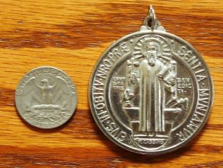 ANTIQUE EXTRA LARGE 35g RELIGIOUS MEDAL ST BENEDICT TO EXORCIZE DEMON,  M.  CASSINO 3