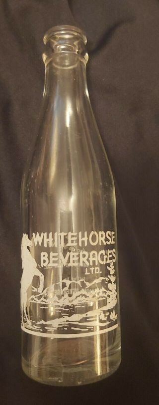 Rare (whitehorse,  Y.  T. ) " Whitehorse Beverages " 6.  5 Oz Clear Bottle - White Acl
