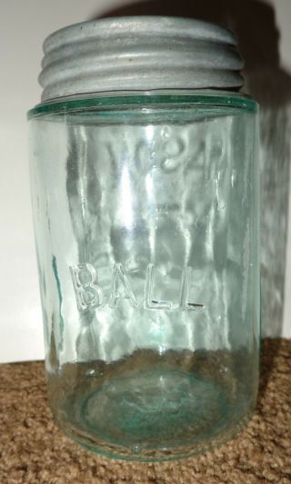 Old Antique Vintage Pale Green Glass Pint Canning Jar Italic Ball Mason Zinc Lid