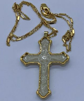 Vintage Gold Filled Chain Necklace Porcelain Cross Pendant Lenox Signed