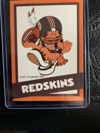 Nfl Washington Redskins Vintage 1983 Huddles Football Trading Card
