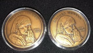 2 2014 - 2015 Mother Teresa Historic U.  S.  Coin In Plastic Case