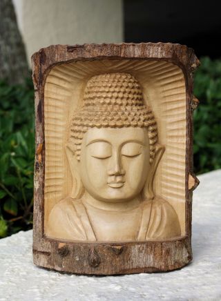 Wooden Hand Carved Buddha Head Crocodile Wood Decor Statue Sculpture Figurine