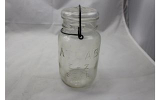 Old Vintage Atlas E - Z Seal Mason Jar W/ Wire Bail & Glass Lid Quart Clear 7 "
