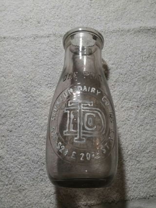 Vintage Rare Milk Bottle Truxton Dairy Ny York City One Pint Early