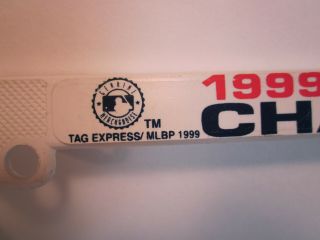 2 York Yankees White Plastic License Plate Frame 1999 WORLD SERIES CHAMPIONS 3