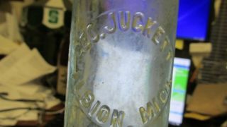 Albion,  Mich.  Geo.  Juckett Rare Hutchinson Hutch Soda Pop Bottle Michigan Mi