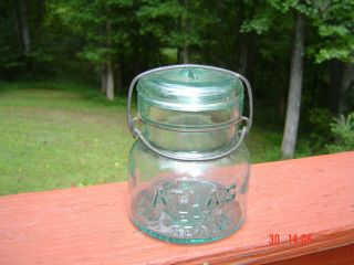 Vintage Atlas E - Z Seal Aqua Blue Half Pint Hp Canning Jar W/ Glass Lid & Bail