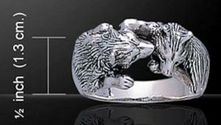 Wolf Kiss Silver Ring - Size 10
