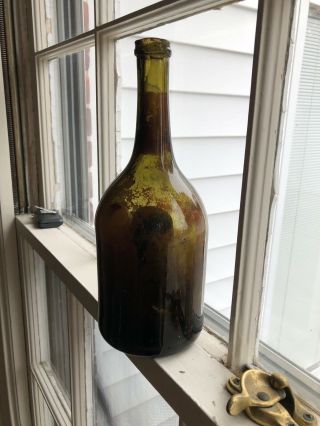 1790s Black Glass French Wine Bottle With 2 Mm Spider Crack