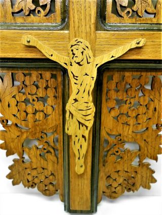 Vintage Scroll Hand Cut Wood Religious Jesus Crucifix Wall Hanging 14 1/2 