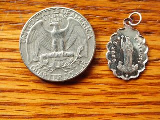 ANTIQUE small STERLING RELIGIOUS MEDAL ST BENEDICT DISPOSSESSION EXORCIZE DEMON 3