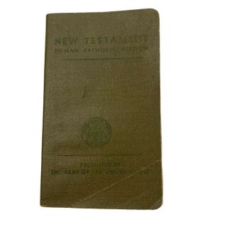 Vintage Book Pocket Size Testament Roman Catholic Version Army 1941 Religion