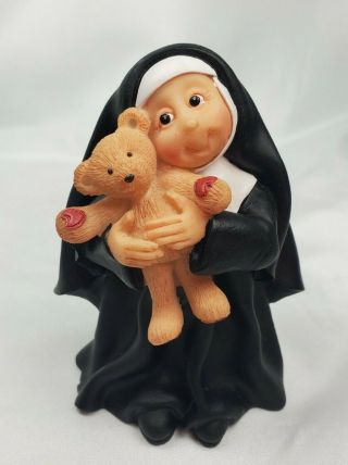 Sister Folk Abbey Press Nun Teddy Bear Figurine Hug One Another 2007 45812