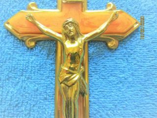Vintage Inri Catholic Memorial Crucifix Cross Gold With Caramel Bakelite