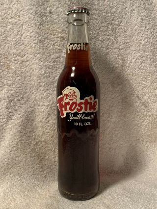Full 10oz Frostie Root Beer Acl Soda Bottle Camden,  N.  J.