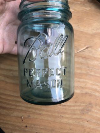 Ball Perfect Mason Pint Blue Canning 1923 - 1933