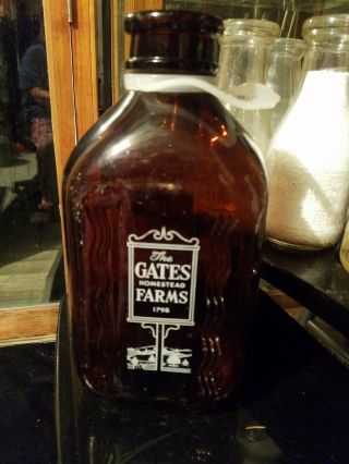 Vintage Amber Half Gallon Gates Homestead Farm 1798 Milk Bottle Chittenango Ny