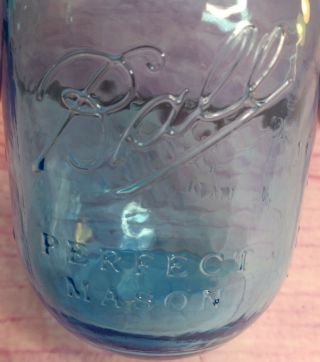Pint Size Ball Perfect Mason Blue Glass Canning Jar 1913 - 1915 Number 17 Vintage 3