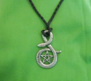 [l054) Pentacle And Snake Pendant With Braided Cord [cntauctions]