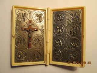 Pocket Stations Of The Cross - Folding Celluloid With Crucifix Brivio Italy Off