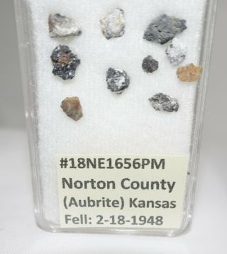 Norton County Meteorite 10 Fragments 0.  79 Gr Aubrite Fell Feb 18,  1948 Kansas