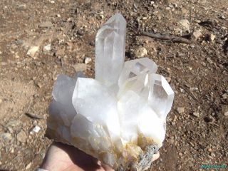 PERFECT DISPLAY_HUGE HIGH END OPTICAL CLEAR CLUSTER_Arkansas Quartz Crystal 2