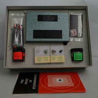 Vintage Raytech Fluorescence Kit With Long & Shortwave Ultraviolet Mineralight