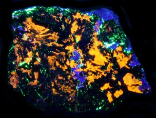 Hardystonite,  Clinohedrite Fluorescent Minerals,  Franklin,  Nj