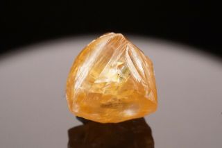 Yellow Diamond Crystal KINSHASA,  CONGO - Ex.  Lemanski 2