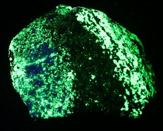 Green Willemite,  Hardystonite Fluorescent Minerals,  Franklin Nj