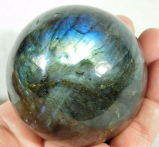 A Bright Blue And Gold Flash On This Big Labradorite Sphere With Stand 538gr