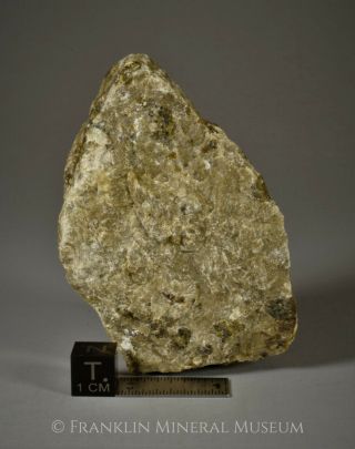 Hardystonite,  clinohedrite,  willemite - Franklin,  NJ 3