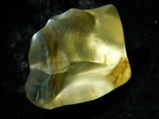 A Rare And 100 Natural Smoky Libyan Desert Glass From Egypt 13.  6gr
