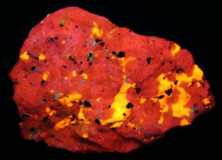 Third Find Wollastonite,  Barite Fluorescent Minerals,  Franklin,  Nj