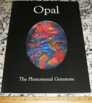 Extralapis English No.  10 Opal The Phenomenal Gemstone 2007 Lightening Ridge