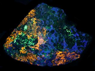 Clinohedrite,  Hardystonite,  Willemite Fluorescent Minerals,  Franklin,  Nj