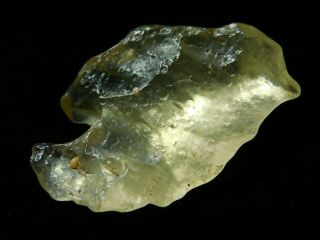 A PERFECT and 100 Natural AAA Libyan Desert Glass Egypt 5.  82gr 3