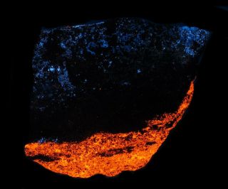 Fluorescent Calcite,  Margarosanite,  Baryte From Langban,  Sweden 164