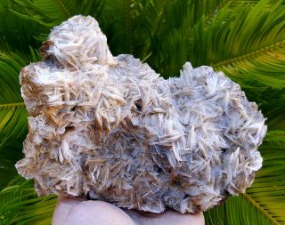 VERY FINE LARGE 6 3/4 INCH WORLD CLASS BARITE CRYSTAL CLUSTER 3